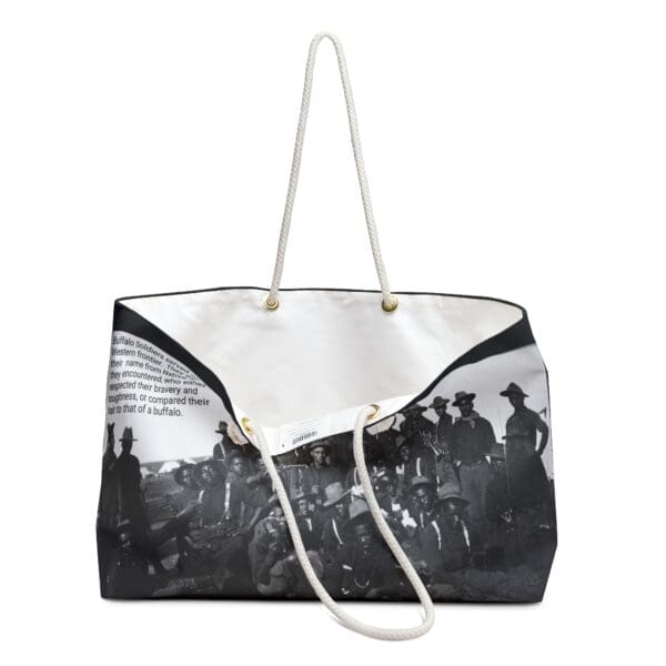 Canvas tote bag with image of soldiers.