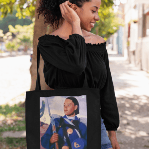 Woman with tote bag featuring a soldier.