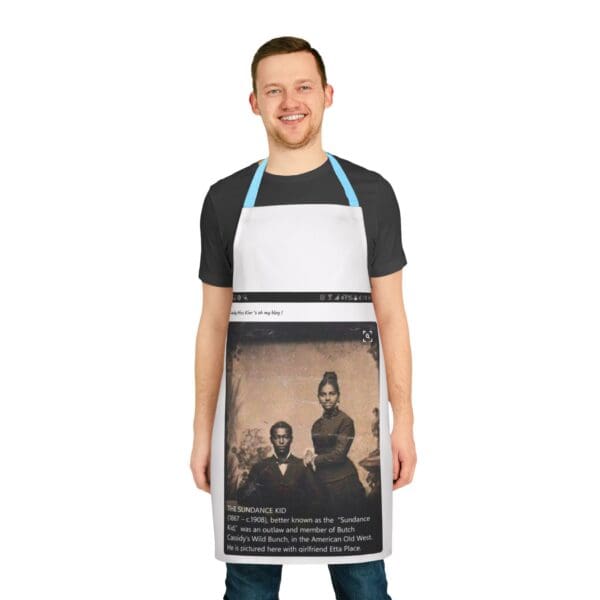 A man wearing an apron with a picture of abraham lincoln.