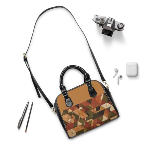 Trendy Geometric Shoulder Handbag - Stylish Everyday Tote Bag for Fashion Lovers "Carry Art. Carry Confidence." - Image 3
