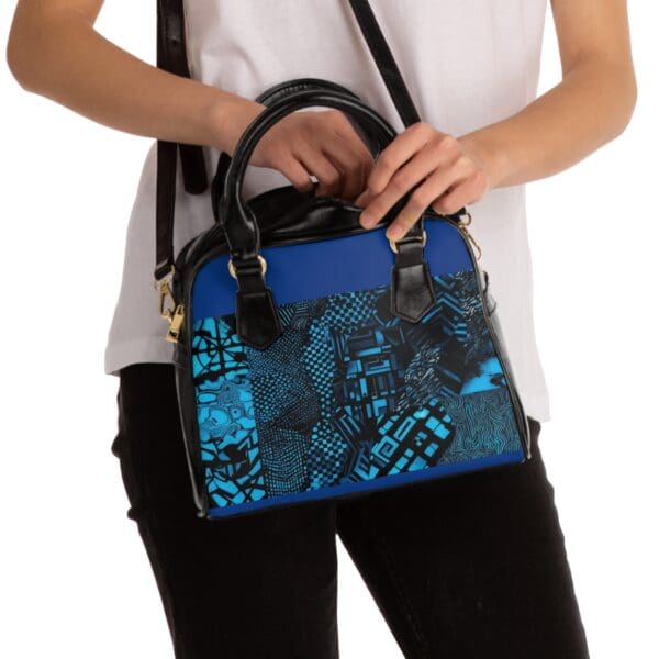 Stylish Blue Pattern Shoulder Handbag - Perfect for Everyday Use - Image 4
